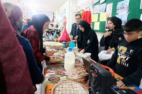 جشنواره آداب و رسوم و غذاهای سنتی شهرستان‌های فارس