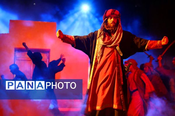 نمایش بزرگ بومی میدانی «سرزمین خورشید» در خراسان شمالی 