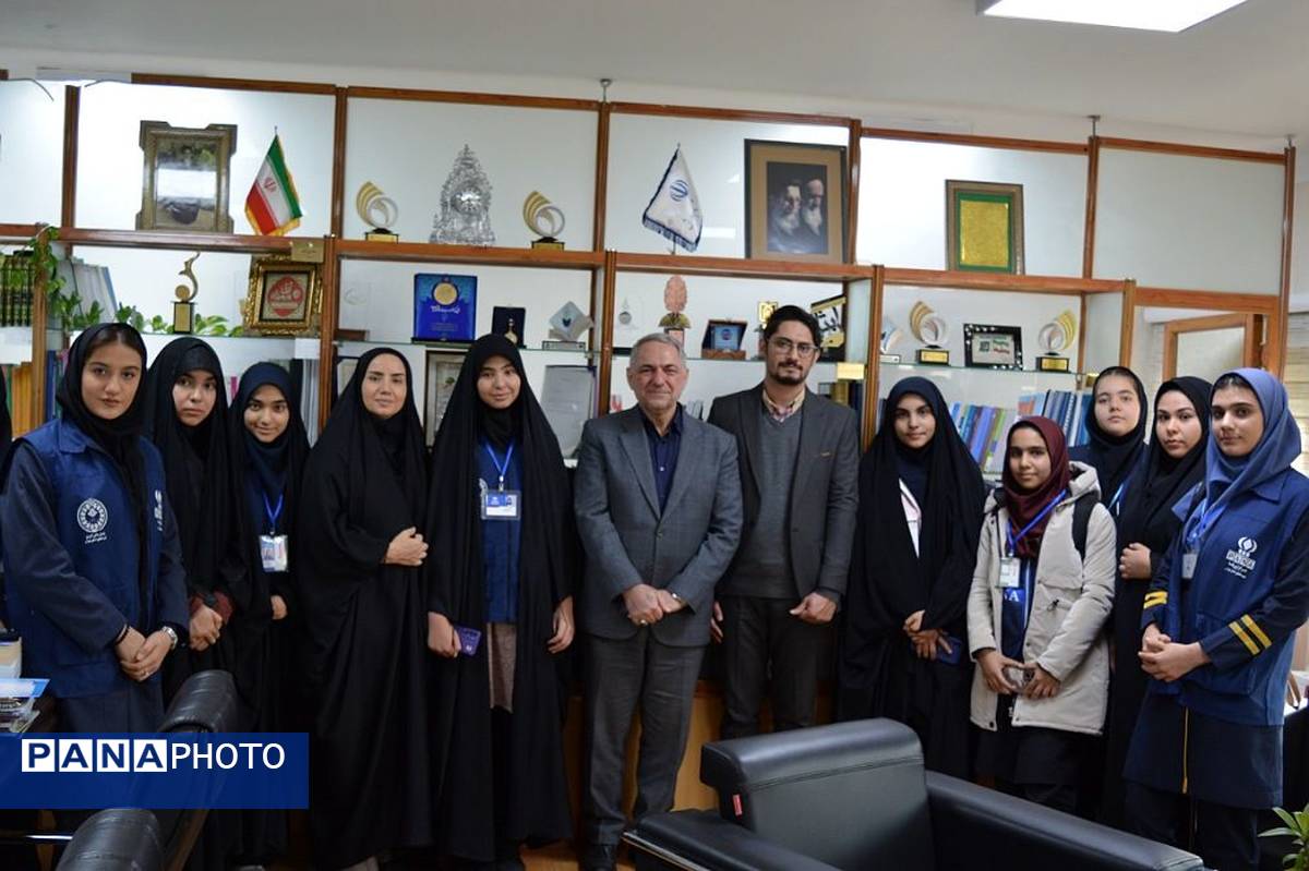 بازدید دانش‌آموز خبرنگاران پانا از دبیرخانه شورای عالی آموزش‌ و پرورش