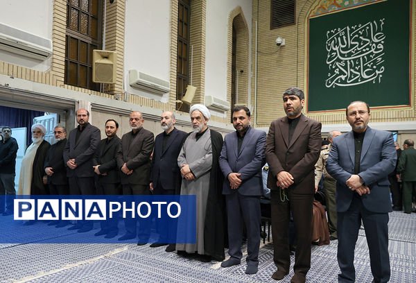 مجلس بزرگداشت شهدای خدمت در محضر مقام معظم رهبری