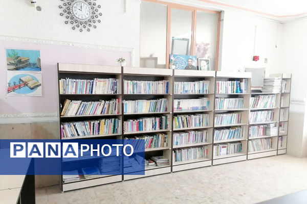 همه چیز مهیای ورود دانش آموزان در مدارس آباده