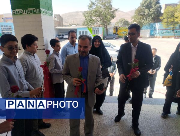 بازدید مدیرکل قرآن و عترت و نماز وزارت آموزش و پرورش از مدارس و دارالقرآن شیروان