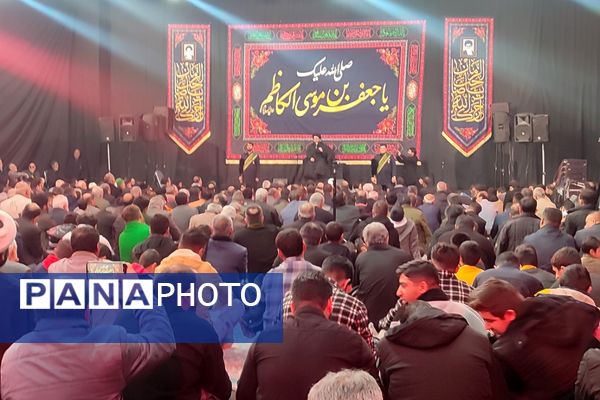 پیشوا در سوگ امامزاده جعفر (ع)؛ اجتماع عاشقان حضرت در حرم مطهر