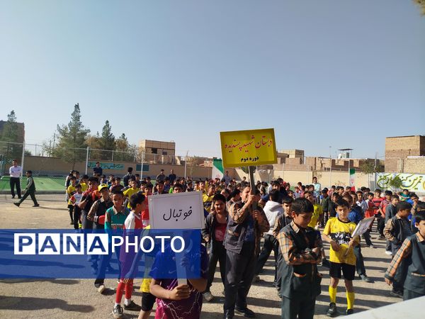 درخشش استعدادهای ورزشی و شور و شوق دانش آموزان دبستان شهید پسندیده فدافن