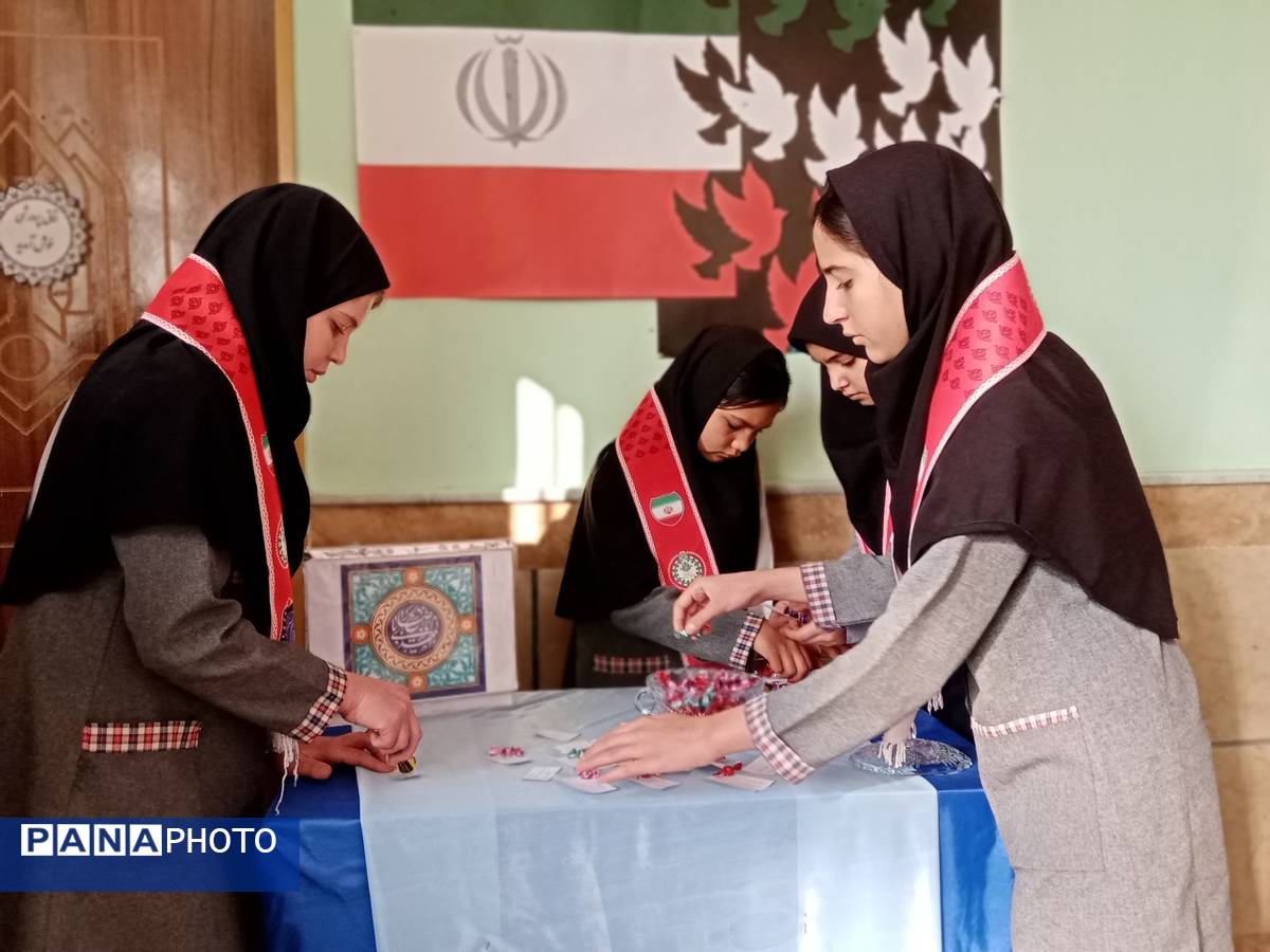 سه شنبه های مهدوی در مدرسه مریم سنگان