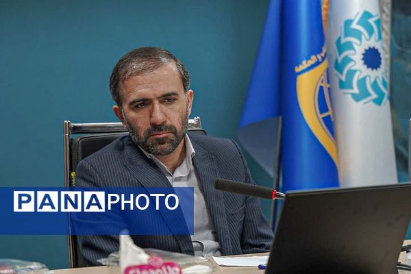 نشست رئیس انجمن اسلامی کل کشور با مسئولان انجمن‌های اسلامی استان کرمانشاه 