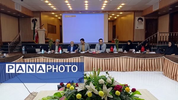 هم‌اندیشی مربیان و معاونین پرورشی در خلیل آباد