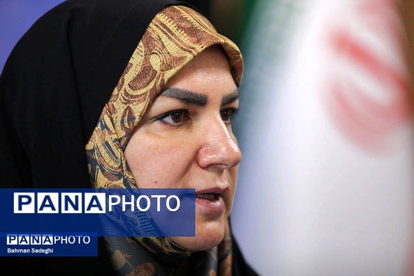 نشست خبری مشاور وزیر آموزش و پرورش در امور زنان و خانواده 