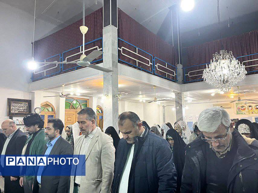 اعتکاف دانش‌آموزی در شهر بهنمیر