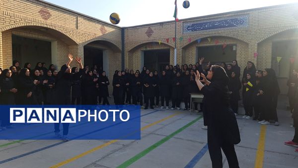 برگزاری المپیاد درون مدرسه‌ای در مدارس شهرستان پارسیان