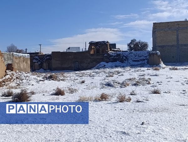 رقص دانه‌های برف بر بام‌های سفیددشت