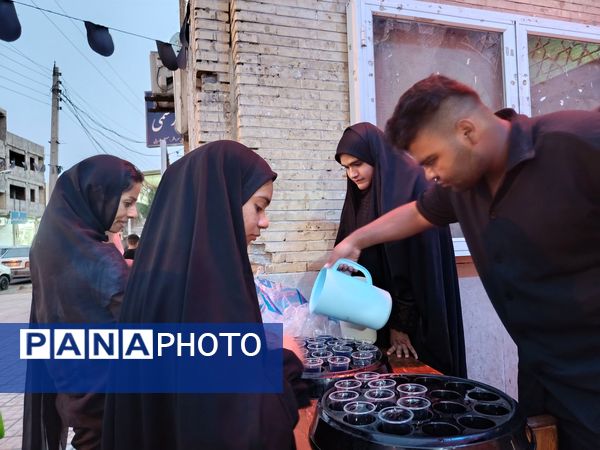 موکب دلدادگی در حاجی‌آباد عطر شهادت امام رضا (ع) در مسجد جامع پیچید