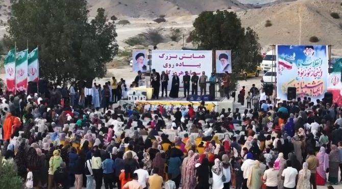 هفتمین همایش بزرگ پیاده‌روی خانوادگی در بندرخمیر برگزار شد