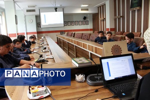 برگزاری دوره مقدماتی خبرنگاران پانا دختر و پسر  ناحیه یک کرج 