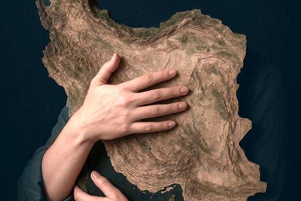 «برای تو بمیرم ای ایرانم»؛ بازگشت سالار عقیلی با صدایی زخمی اما استوار برای میهن