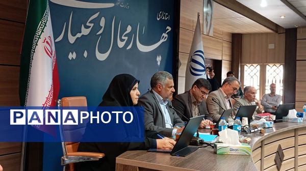 استاندار و مسئولان گوش شنوایی «سمن‌ها» شدند