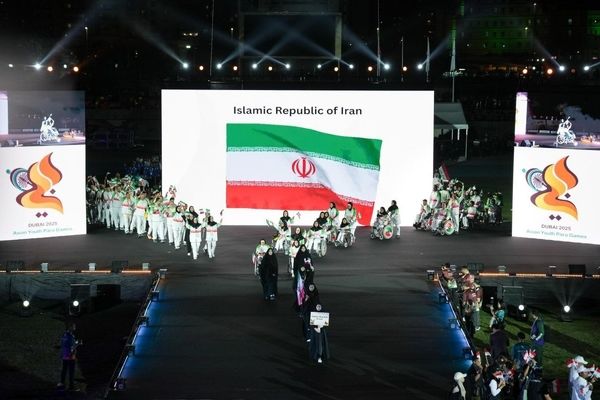 رژه کاروان فرزندان ایران در مراسم افتتاحیه بازی‌های پاراآسیایی۲٠۲۵