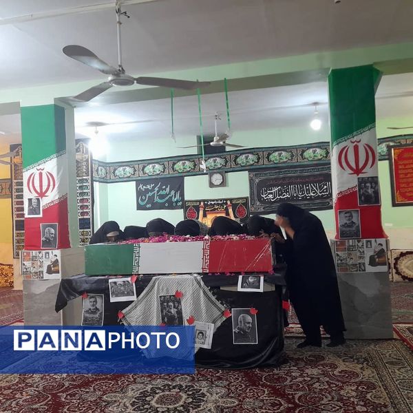 مراسم استقبال از شهید گمنام در روستای سرزه 