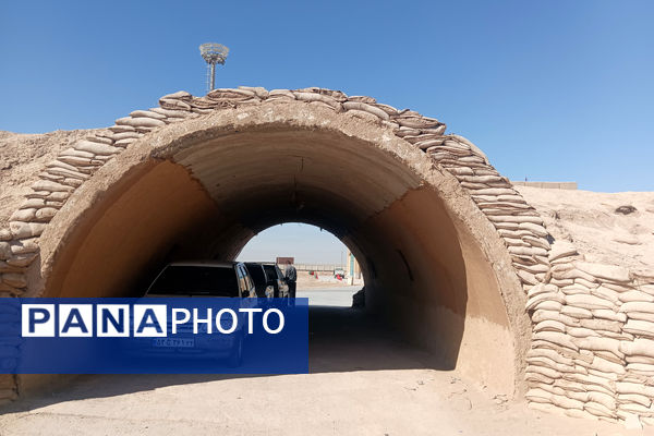 قدمگذاشتن دانشآموزان رباطکریم بر خاک مقدس شلمچه