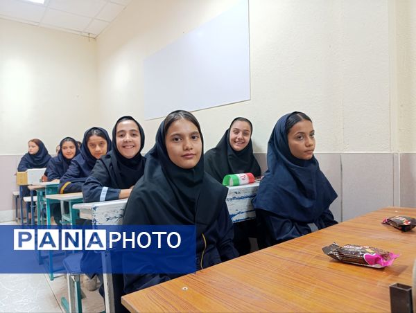 جشن جوانه ها در دبیرستان سروقد مشهد 