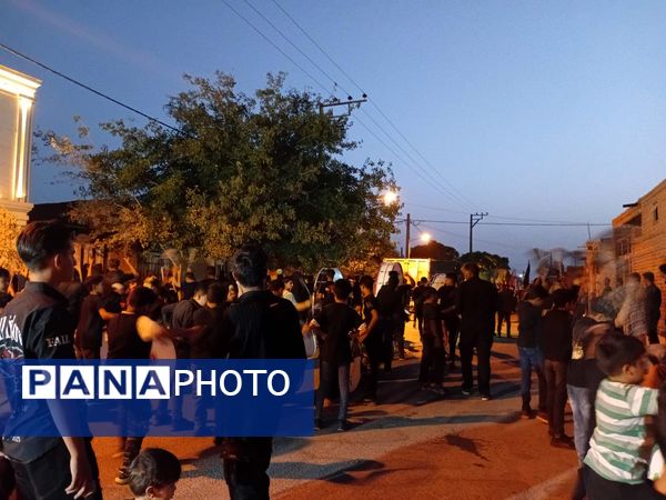 عزاداری هیئت زنجیر زنی روستای نقاب در شب شهادت امام رضا(ع)