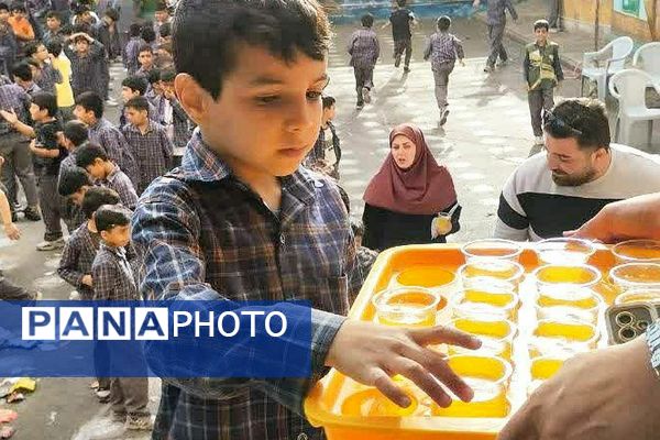 گرامیداشت هفته معلم در مدارس پیشوا