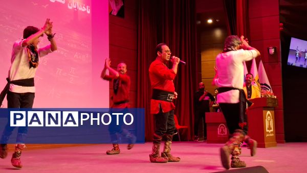تجلیل از مقام شامخ معلم در دامغان