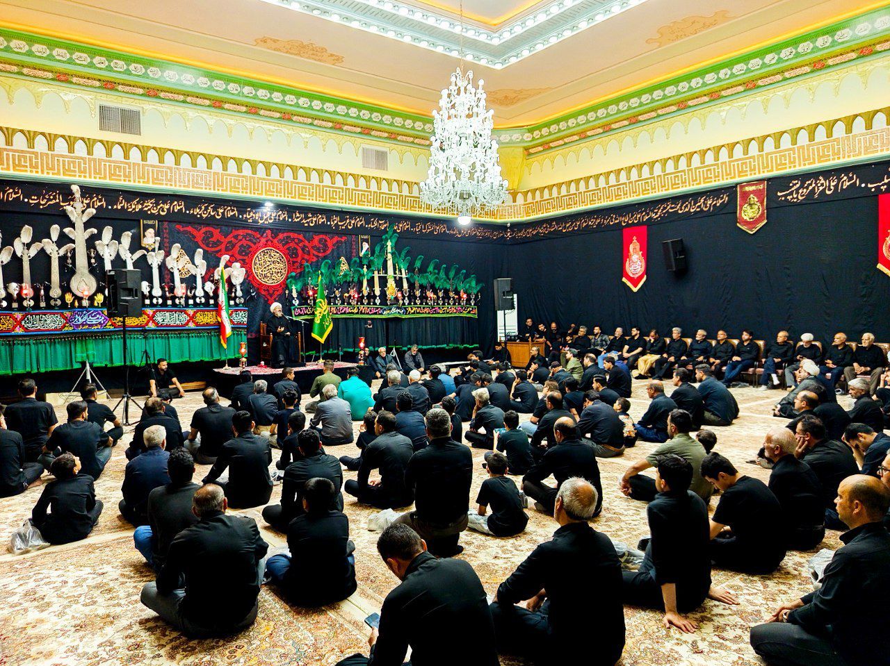 شب هفتم ماه محرم؛ تکیه علی اکبری کاشمر میزبان مسئولین این شهرستان