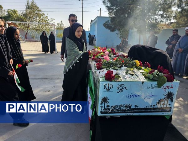 تشییع باشکوه شهید گمنام درسطح مدارس مه ولات