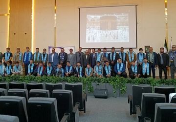 بدرقه‌ دانش‌آموزان منتخب سازمان دانش‌آموزی اردبیل به سرزمین وحی 