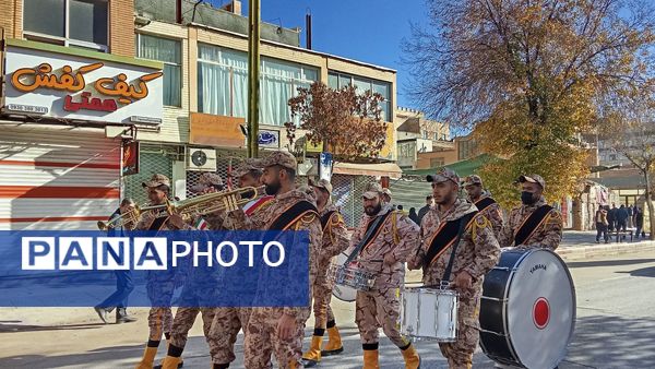 تشییع پیکرشهداى گمنام در شهرکرد 