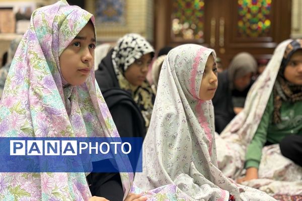نوجوانان و جوانان در اعتکاف مسجد امام موسی کاظم (ع) گرد هم آمدند