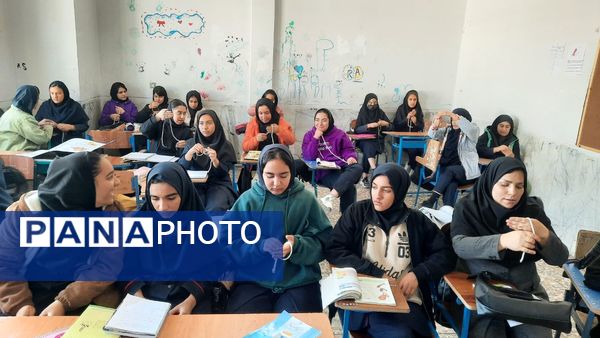 طرح «یکشنبه‌های مهارتی» در دبیرستان گلچین تلخسرو یاسوج