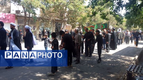 راهپیمایی جاماندگان اربعین حسینی در باخرز 