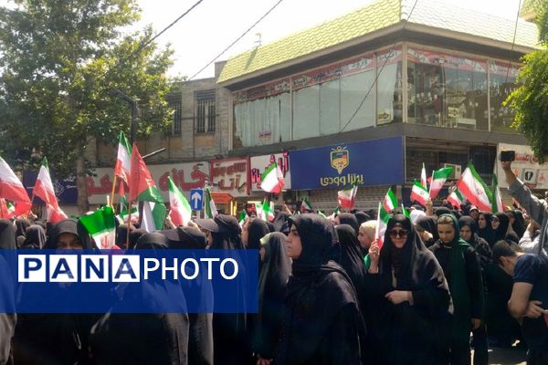 حضور باشکوه مردم شهرستان فردیس در راهپیمایی جمعه نصر و خشم