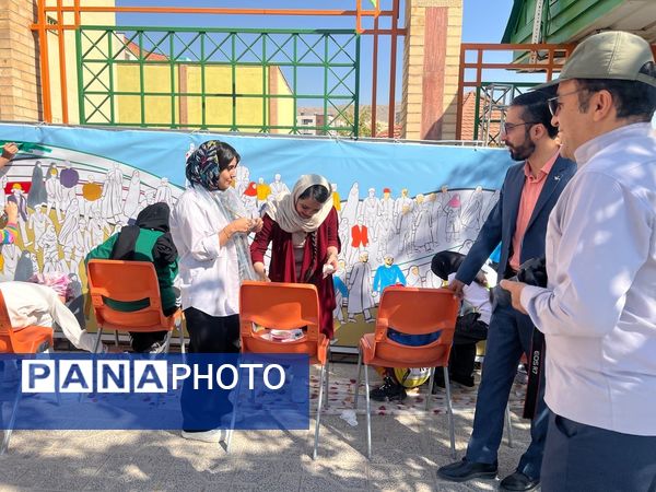رنگ‌آمیزی دیوارنگاره‌ از ظهور تا مقاومت توسط کودکان و نوجوانان استان چهارمحال و بختیاری