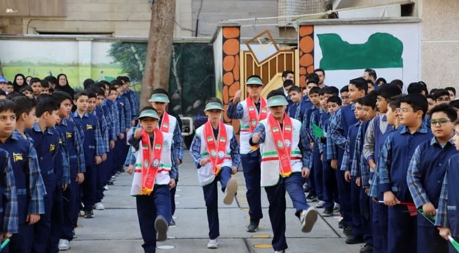دانش‌آموزان باید از یادگیری لذت ببرند و به‌جای رقابت، رفاقت و مشارکت را تمرین کنند