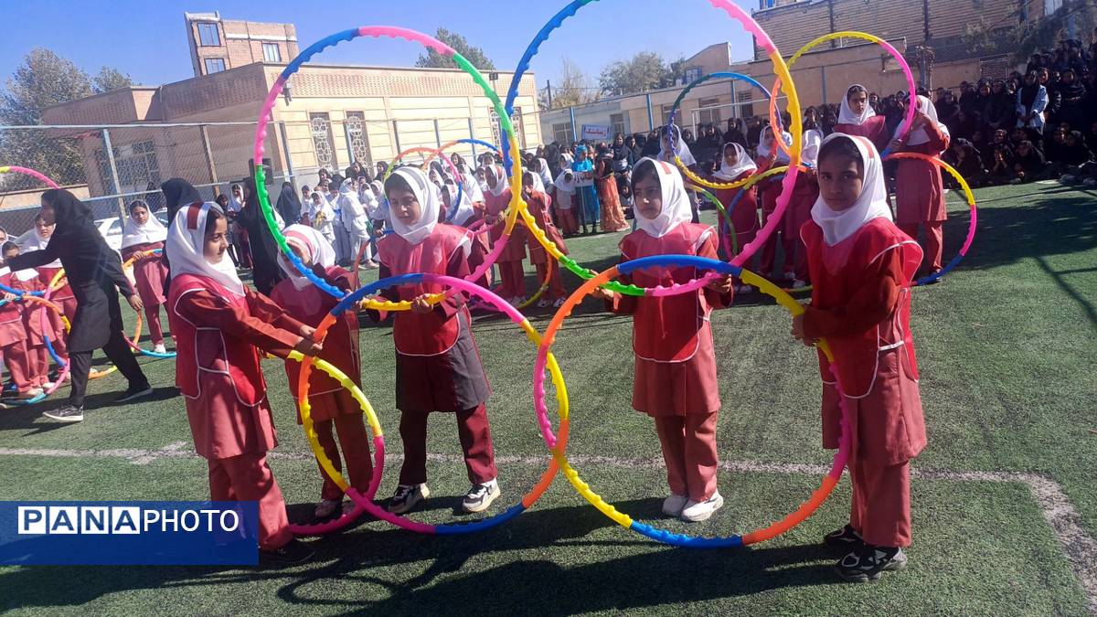 افتتاحیه باشکوه المپیاد ورزشی درون مدرسهای در آموزشگاه معرفت کوهدشت
