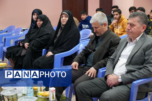 افتتاح زمین چمن مصنوعی فوتبال به نام شهید حسن غازی در دبیرستان متوسطه دوره دوم شاهد صارمیه ۶ ناحیه ۴ 