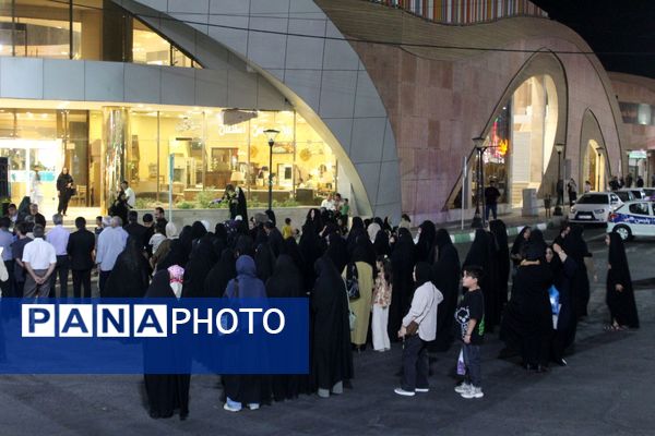 تجمع حماسی مردم بم در حمایت از اقتدار نیروهای مسلح جمهوری اسلامی 