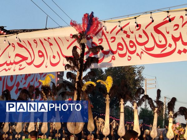 از کوچه تا خیابان، شهر بن غرق در عزای حسین بن علی(ع)