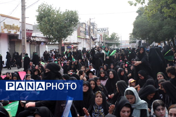 برپایی سفره حضرت رقیه(س) در زنجان