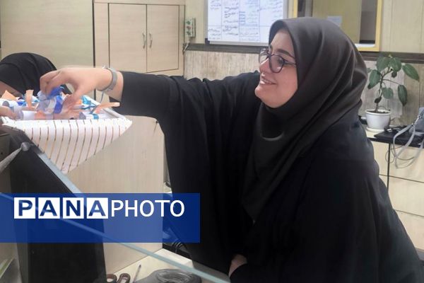 پاسداشت بزرگداشت حافظ شیرازی در اداره آموزش و پرورش ناحیه یک شهرری