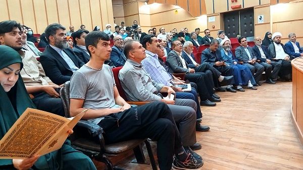 نشست شعرای نظرآباد به مناسبت هفته فرهنگی این شهرستان برگزار شد