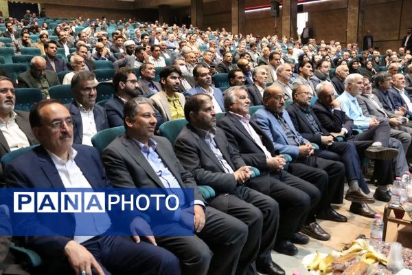 آیین تودیع و معارفه مدیرکل آموزش و پرورش استان یزد