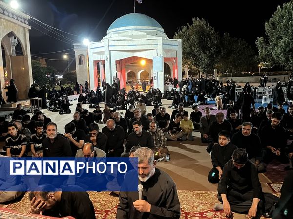 مراسم عزاداری اباعبدالله الحسین(ع) در مسجد شهدای گمنام 