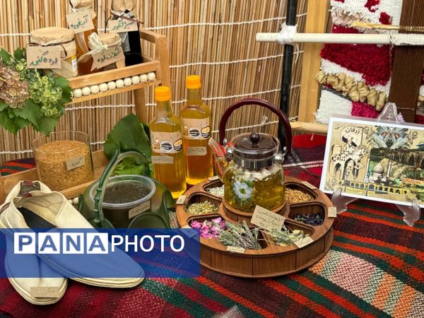 شناخت اقوام وفر هنگ‌های مختلف در دبستان نامجو 