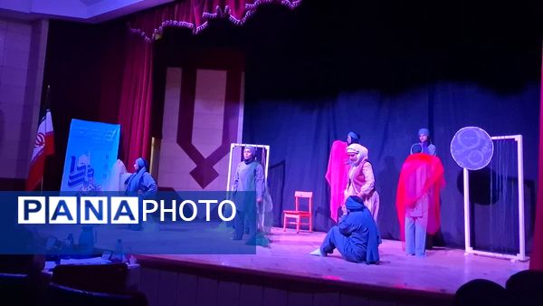 چهل و سومین دوره مسابقات فرهنگی هنری فردا در گروه تئاتر