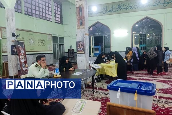 چهاردهمین انتخابات ریاست‌جمهوری در مسجد انقلاب بجنورد