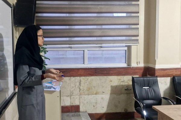 همیار معلم، یاری دهنده دبیر در جریان یادگیری و پیگیری کننده جریان آموزش